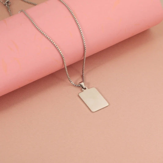 Necklace with flat rectangular pendant